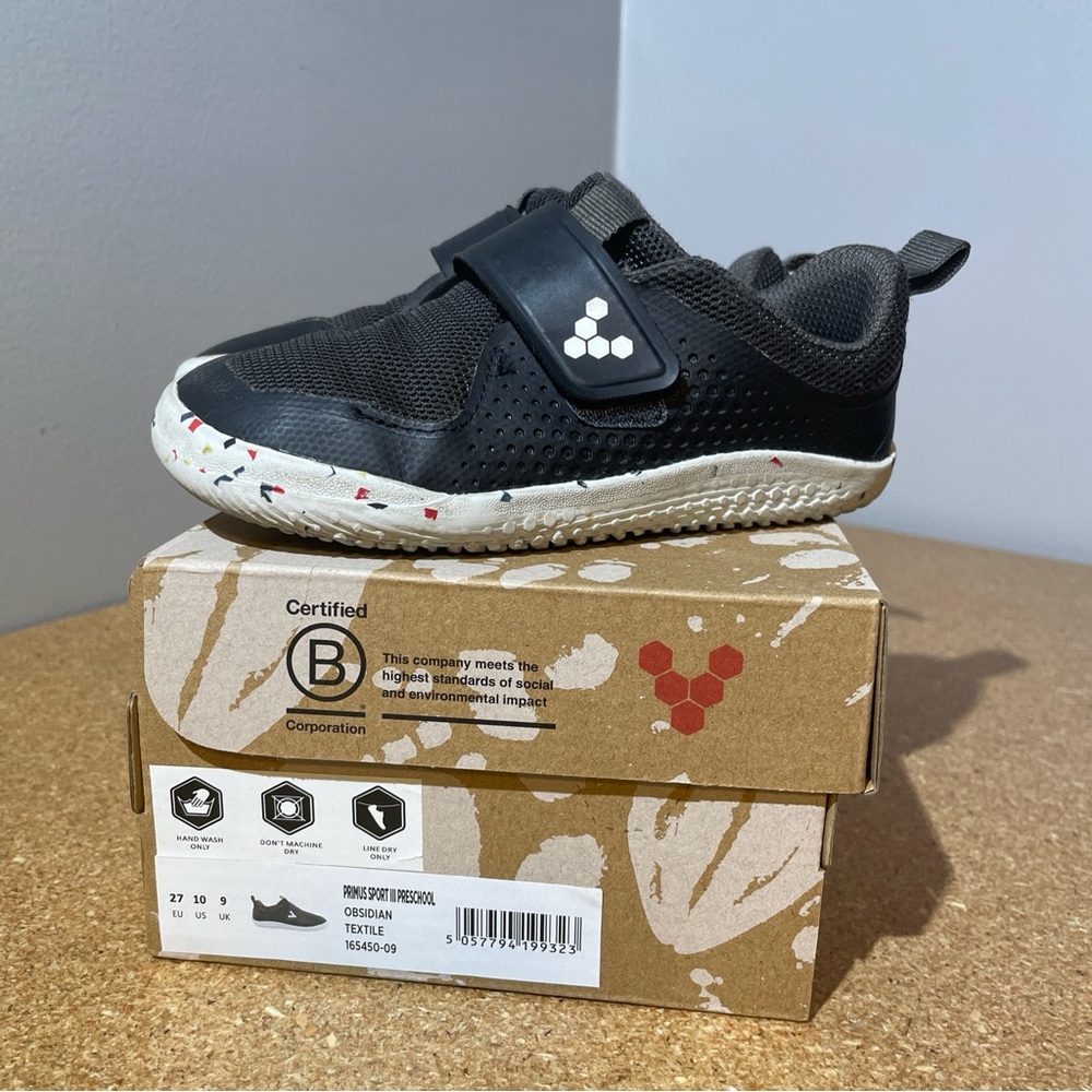 Vivobarefoot Preschool Primus Sport III  Black size 10